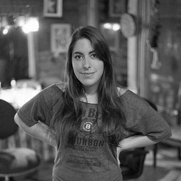 Meet your Posher, Camille - Picture 1 of 1